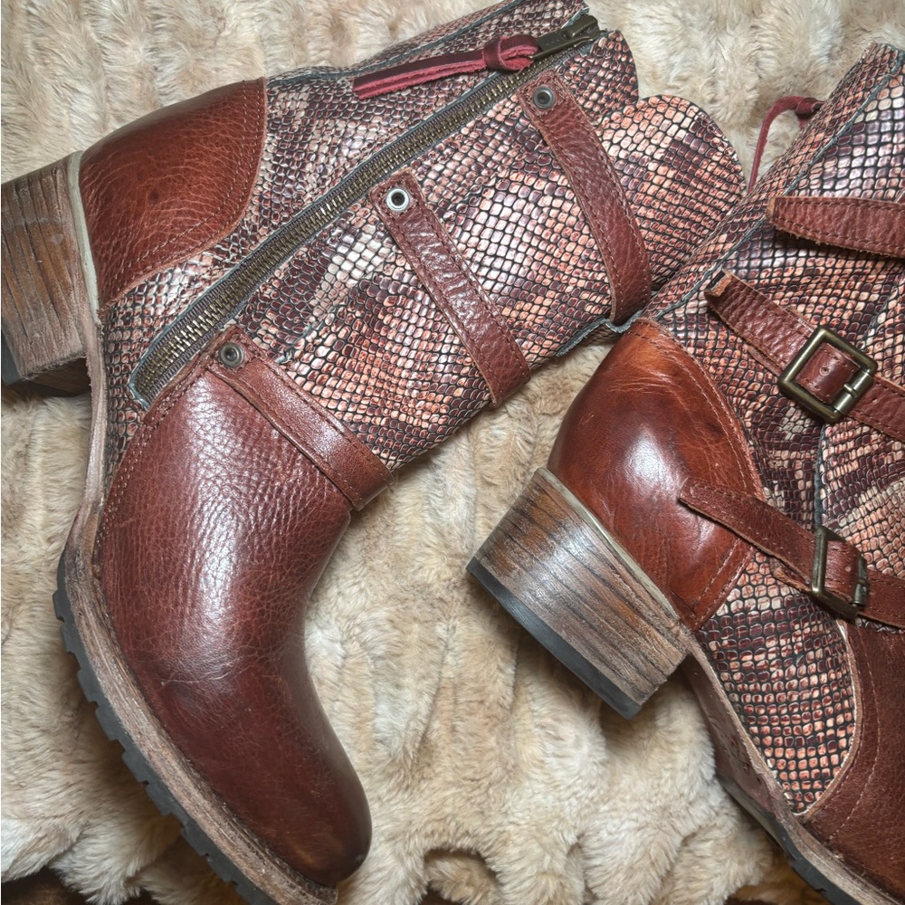 Free Bird Apex Size 10 Boot - image 3